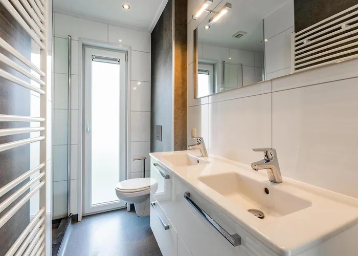 In Near Bemelerberg Reserve *